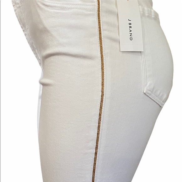 J BRAND
RUBY HIGH-RISE CIGARETTE JEANS - Picture 5 of 11